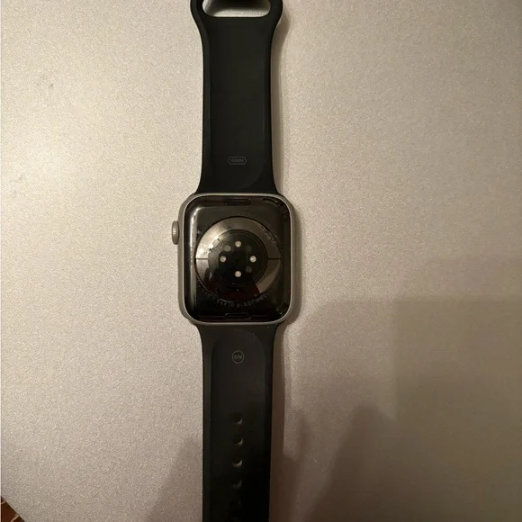 Apple Watch Series 6 bundle